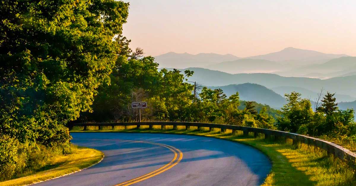 Charter bus rentals Asheville North Carolina